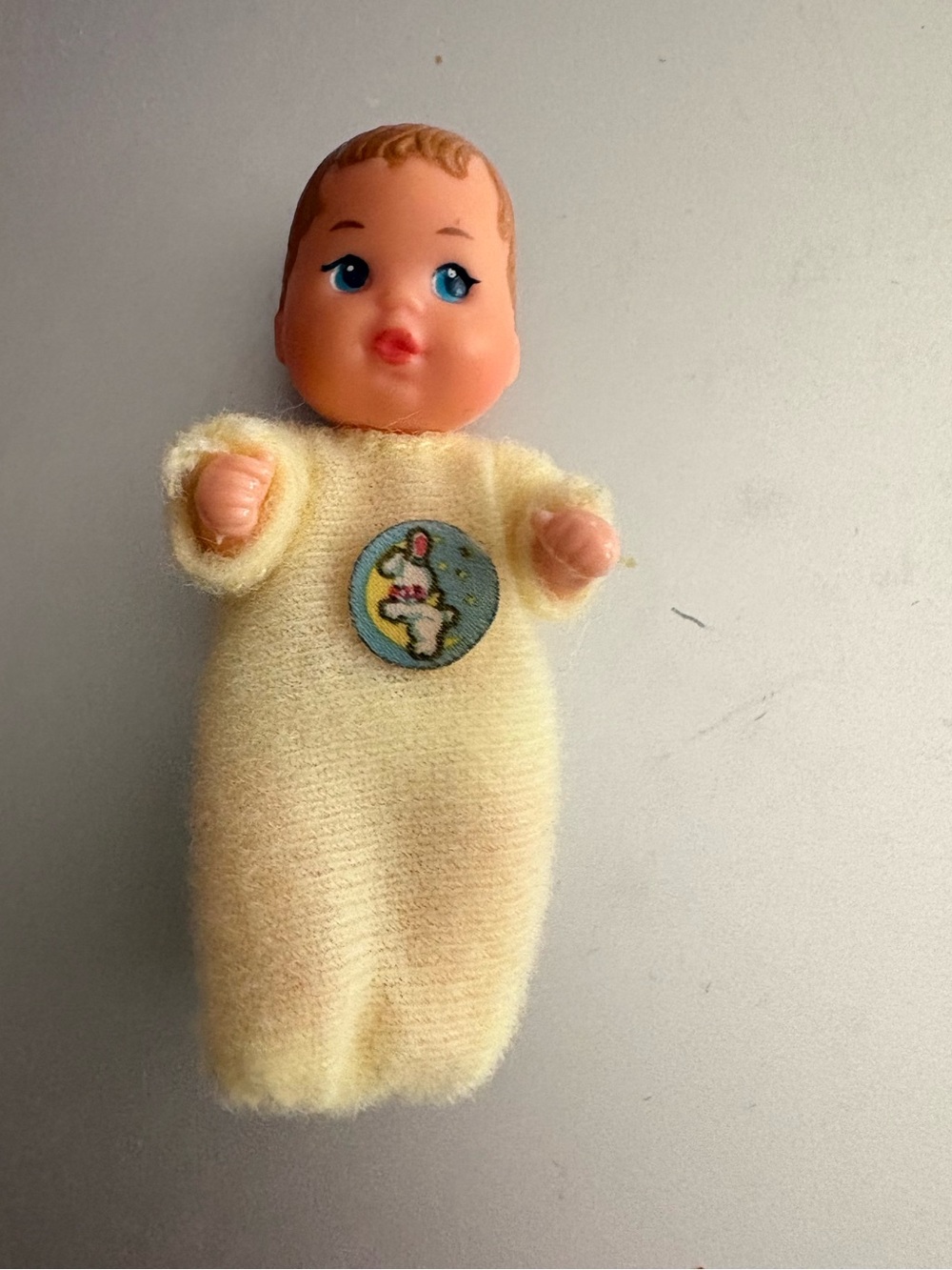 Mattel Heart Family Baby Doll & PJs Light Brown Molded Hair Light Complexion 3”